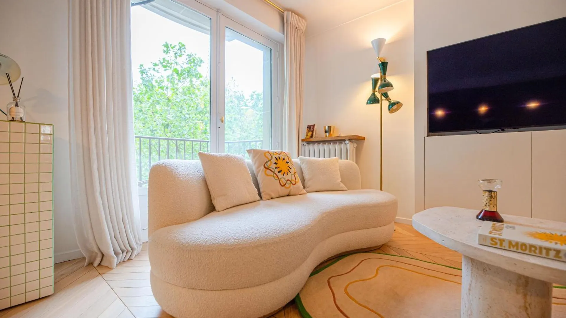 Luxury Flat Eiffel Tower View Apartment *