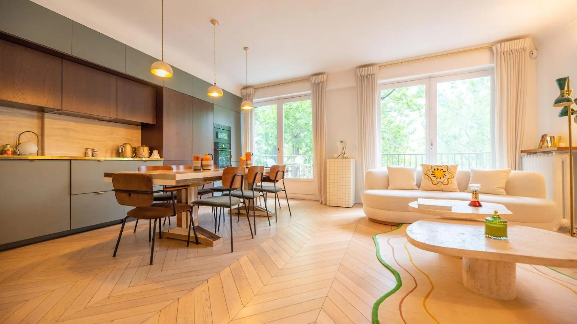 Luxury Flat Eiffel Tower View Apartment Paris
